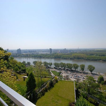 River View Residence Bratislava Eksteriør billede