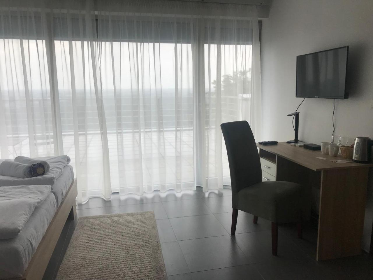 River View Residence Bratislava Eksteriør billede