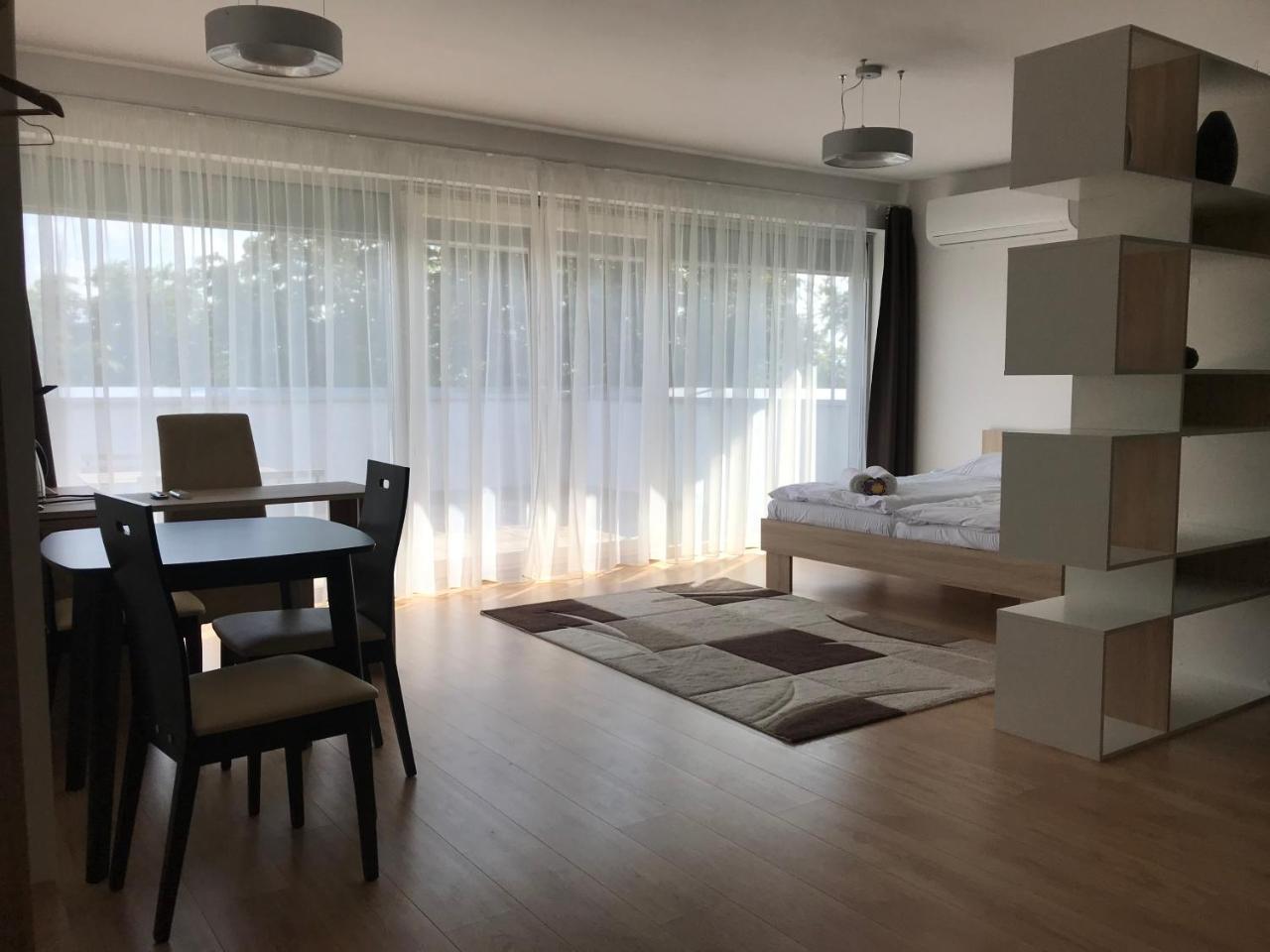 River View Residence Bratislava Eksteriør billede