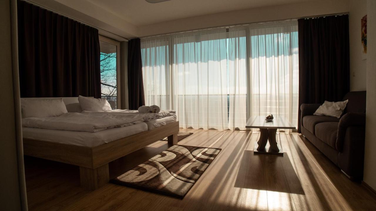 River View Residence Bratislava Eksteriør billede